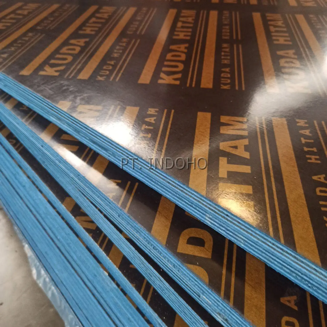 Tips Merawat Plywood Phenolic Film Face Agar Tahan Lama dan Bisa Dipakai Berulang